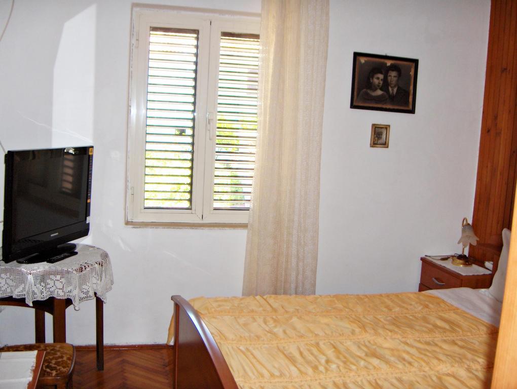 Guest House Roza Vrboska Δωμάτιο φωτογραφία