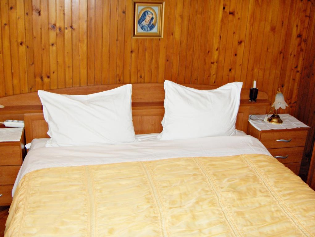 Guest House Roza Vrboska Δωμάτιο φωτογραφία