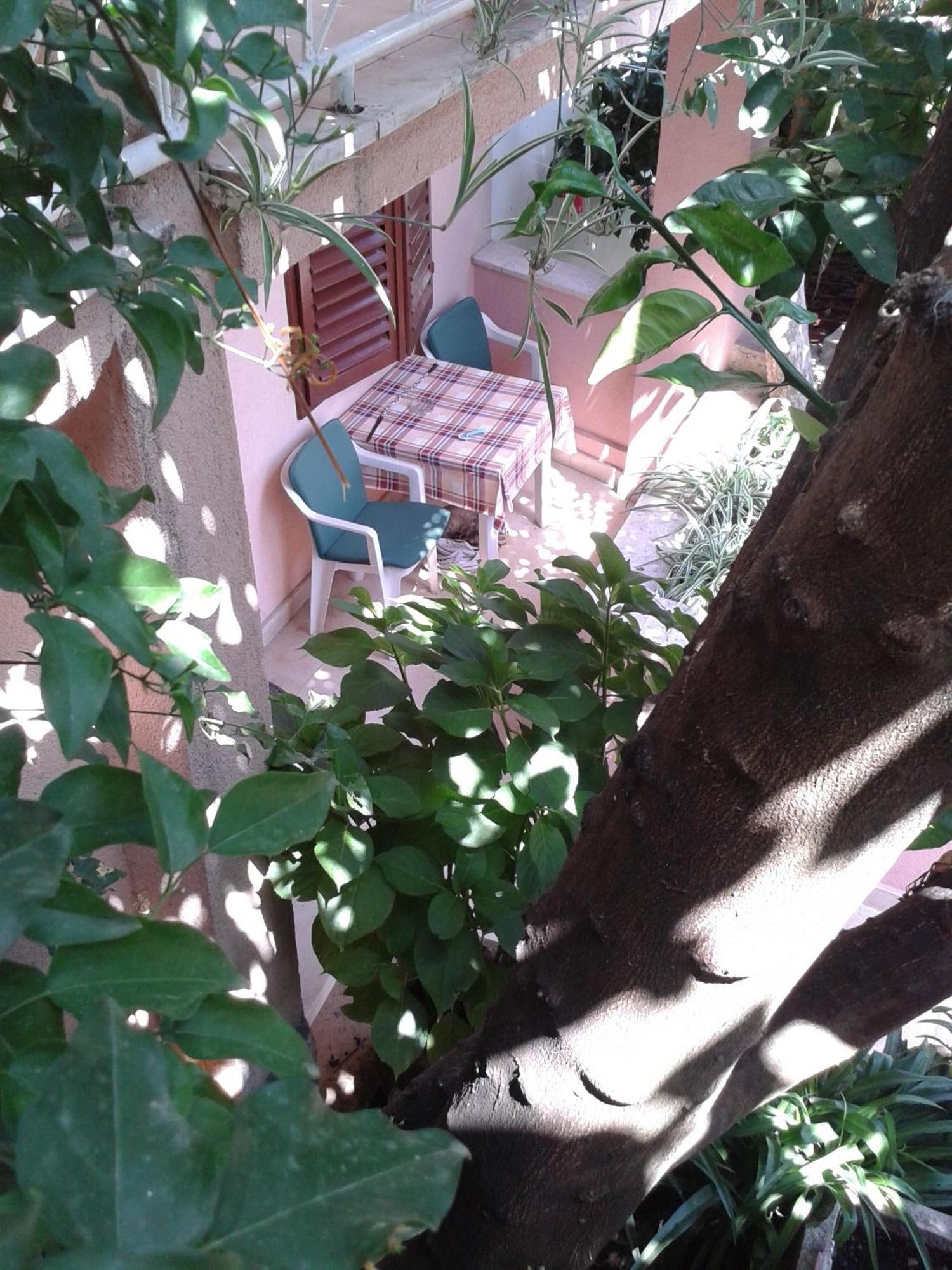 Guest House Roza Vrboska Δωμάτιο φωτογραφία