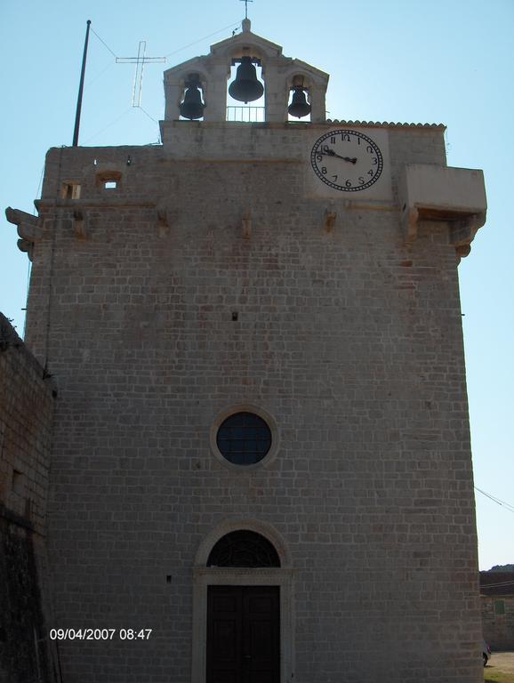 Guest House Roza Vrboska Εξωτερικό φωτογραφία