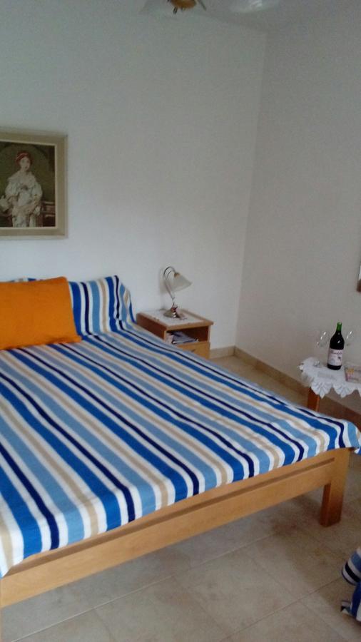 Guest House Roza Vrboska Εξωτερικό φωτογραφία